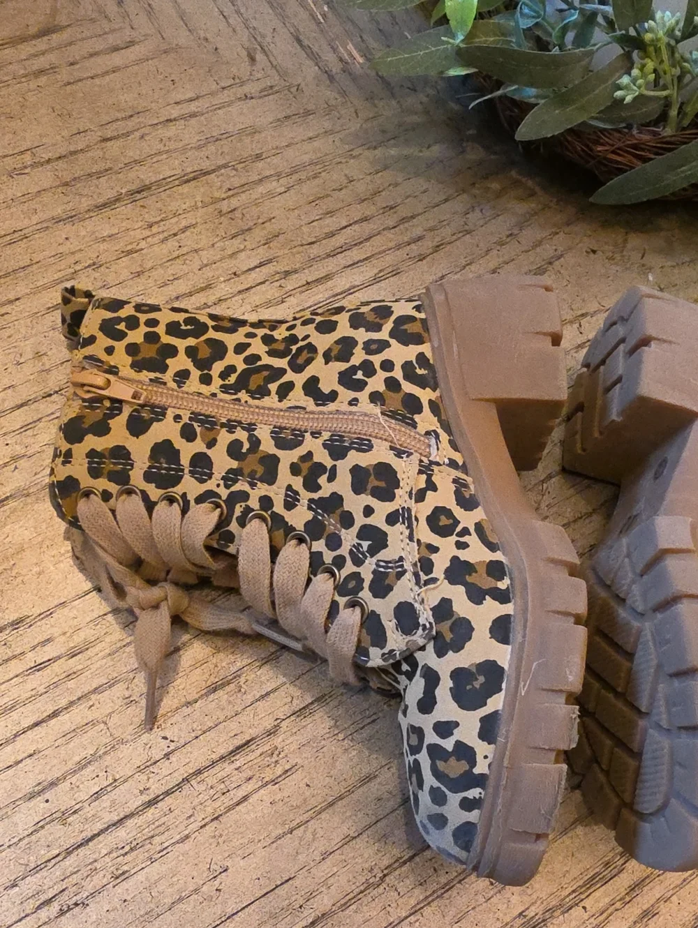 thereabouts stylish leopard